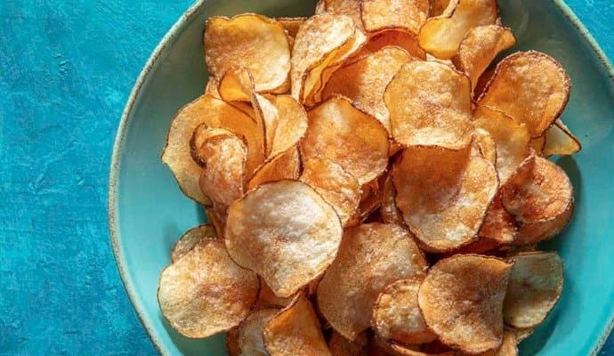 Healthy Food: সন্ধে হলেই ভরসা আলু চিপস? পরিবর্তে বেছে নিন এই কয়েকটি খাবার 
