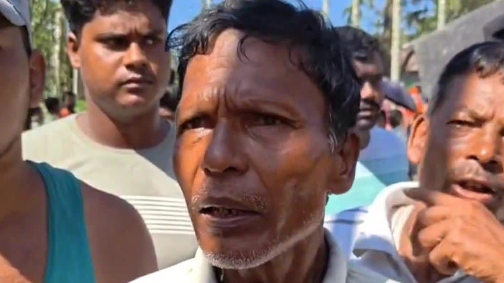 Flood stricken people in North Bengal staged demonstration after Suvendu Adhikari left