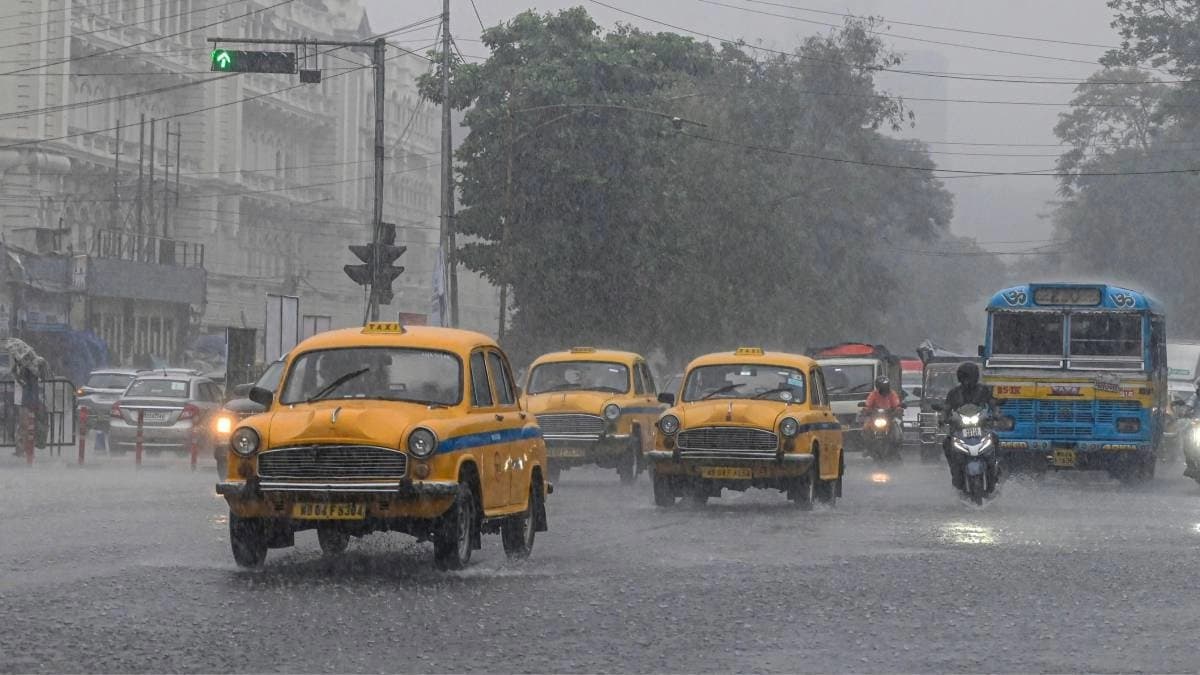 IMD weather forecast: Heavy to heavy rainfall predicts in north and south bengal