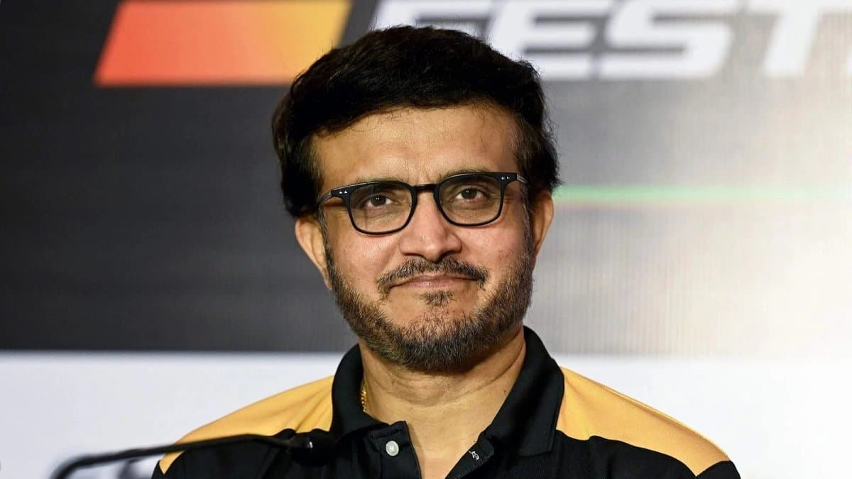 Sourav Ganguly sends relief for flood affected people of North Bengal 
