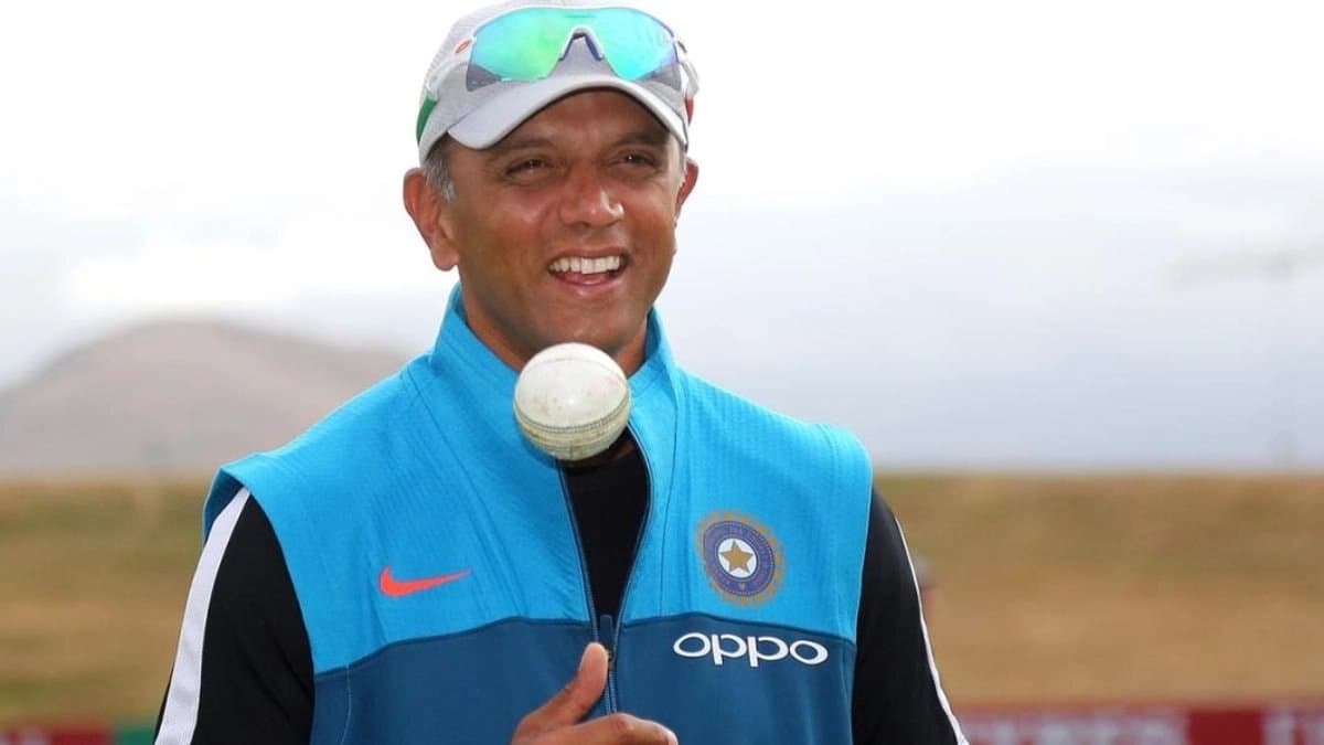 Rahul Dravid played under Sourav Ganguly, Anil Kumble, and MS Dhoni but Vakkadai Biksheswaran Chandrasekhar influenced him the most 