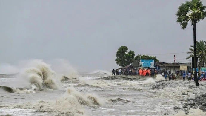 IMD Weather Update Cyclone Dana Update warning for fishermen gnr 