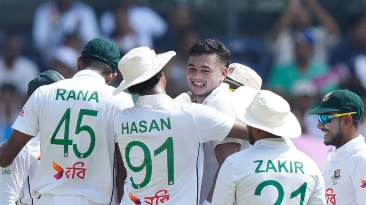  Former Bangladesh captain Akram Khan says impossible to beat India in Indian soil spt      