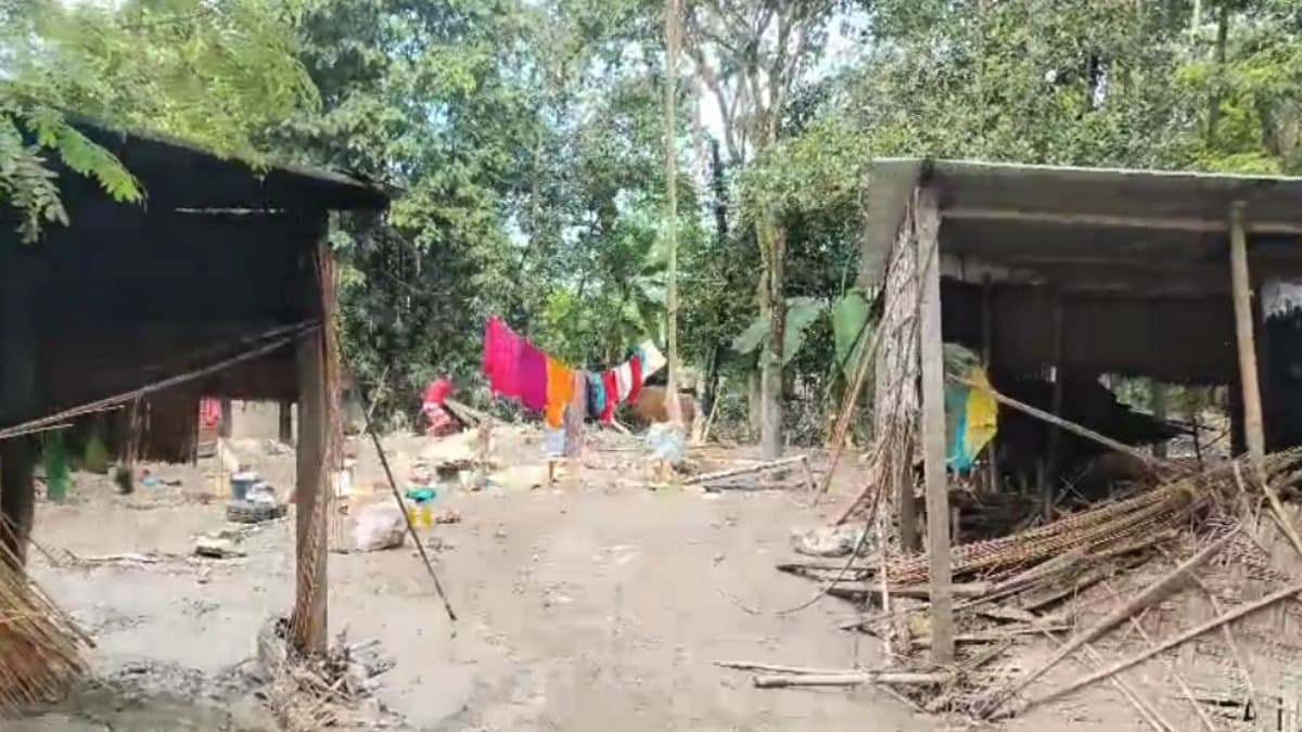 Devi Laxmi was not worshipped at flood stricken areas