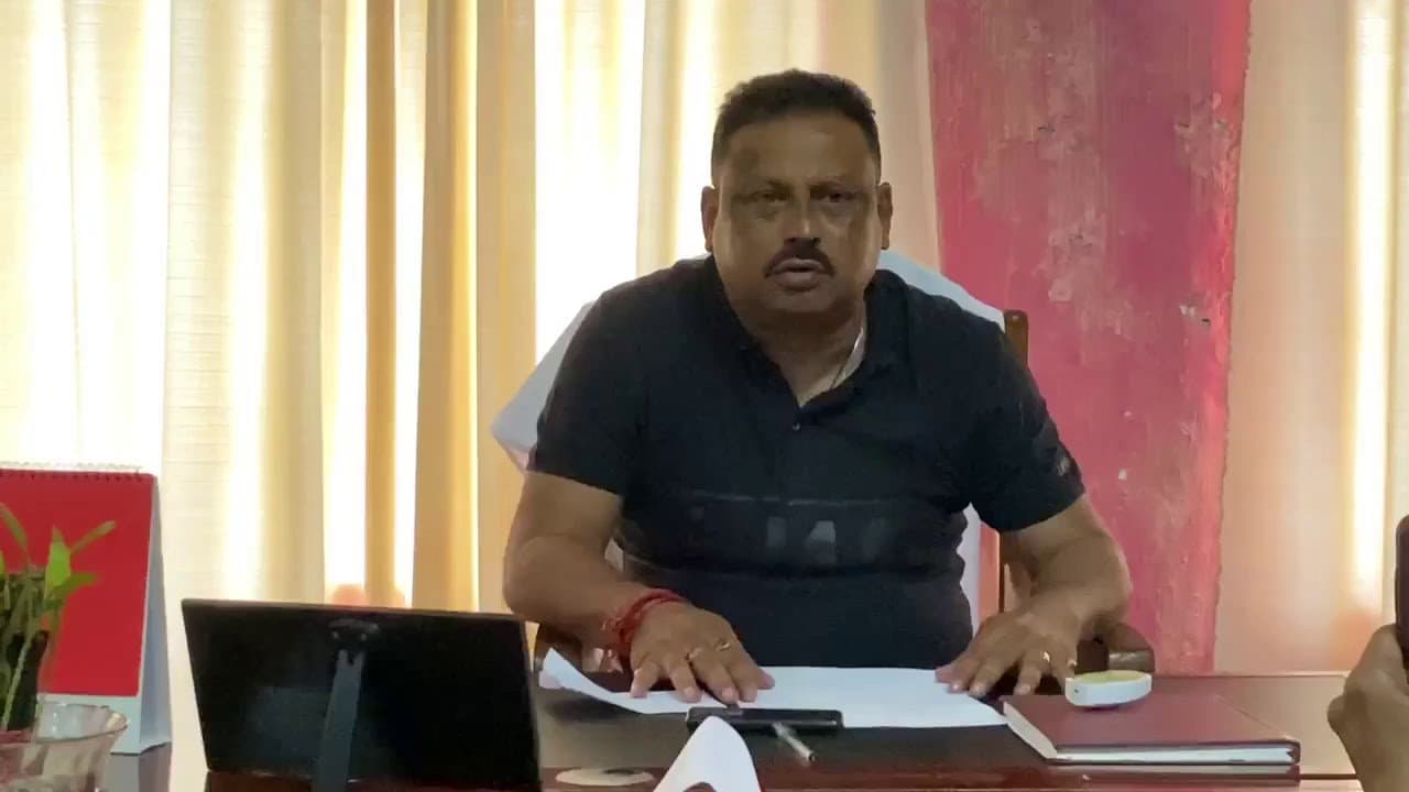 পুর চেয়ারম্যানের বিরুদ্ধে ১২০ কোটি টাকার দুর্নীতি, কী ব্যবস্থা নিল তৃণমূল 