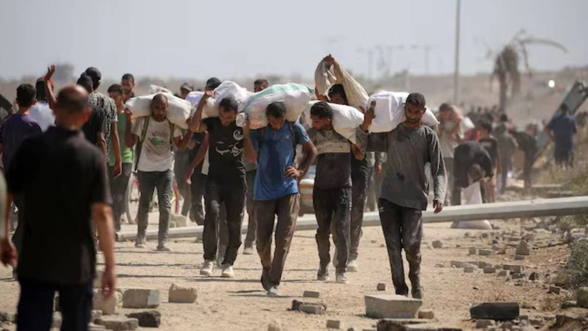 Fuel entered in Gaza afterb five months of turbulence