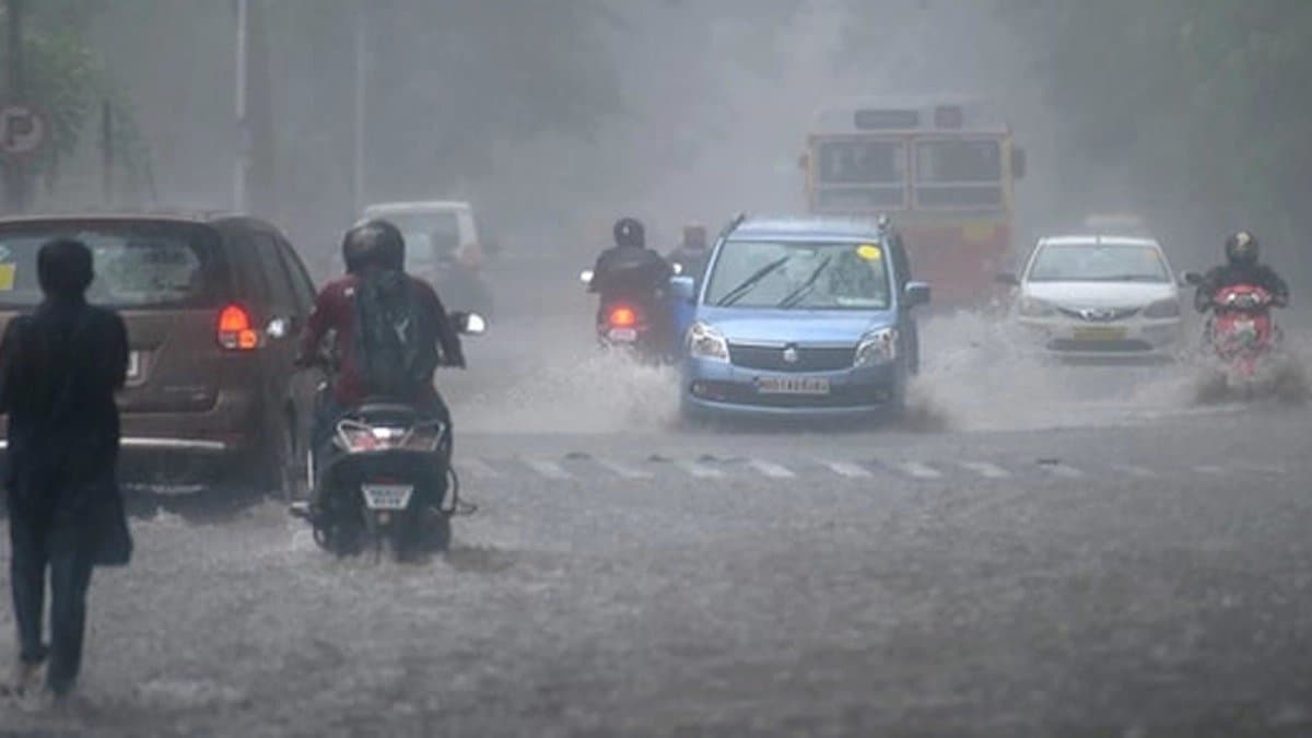 Cyclone Montha Alert: Schools Shut Trains Cancelled In Andhra Pradesh and Odisha 