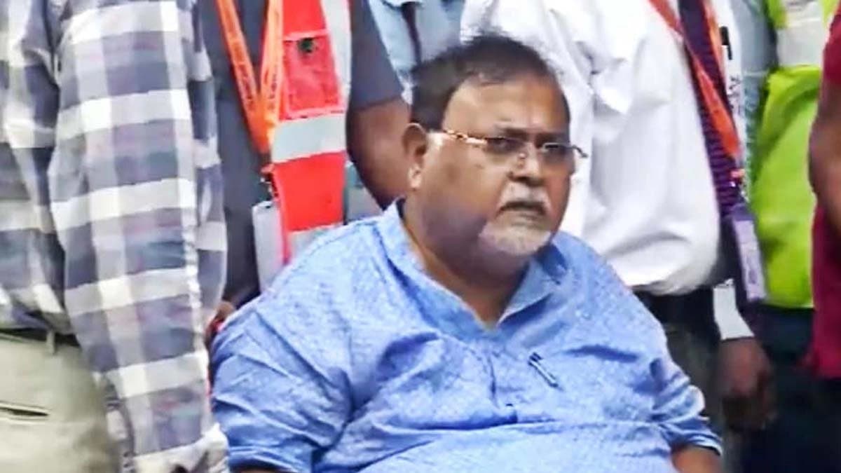 West Bengal Ex Education minister Partha Chatterjee gets bail in cbi case from Calcutta-High Court