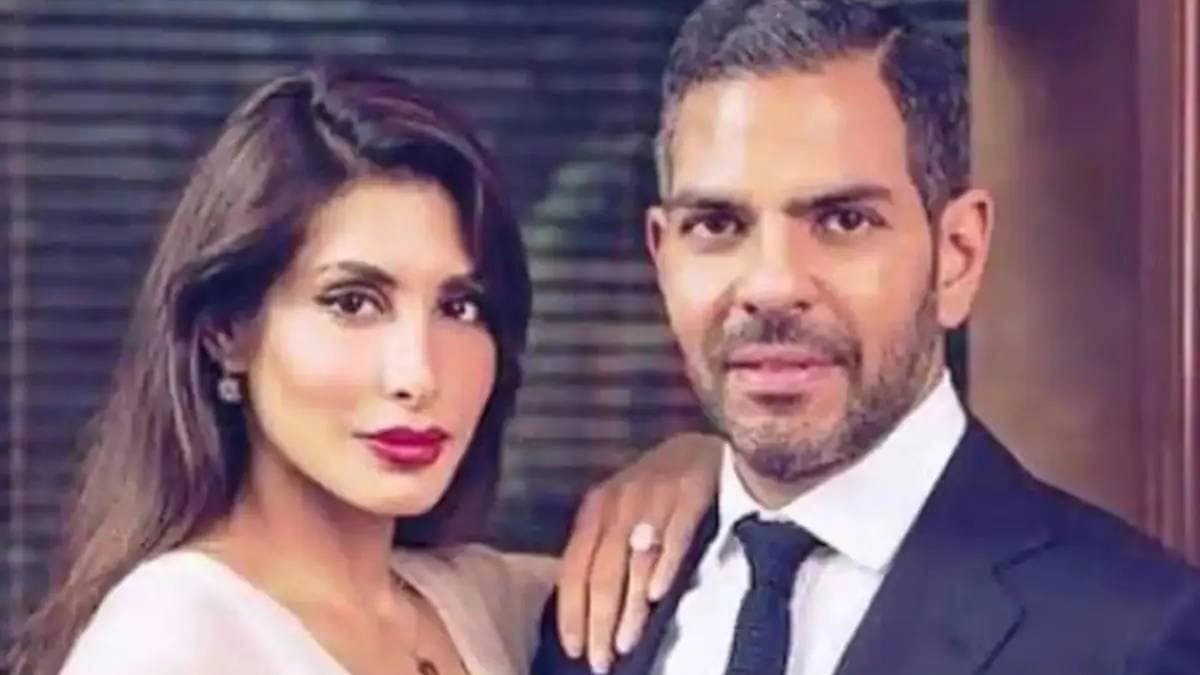 Sunjay kapurs sister mandhira slams priya sachdev