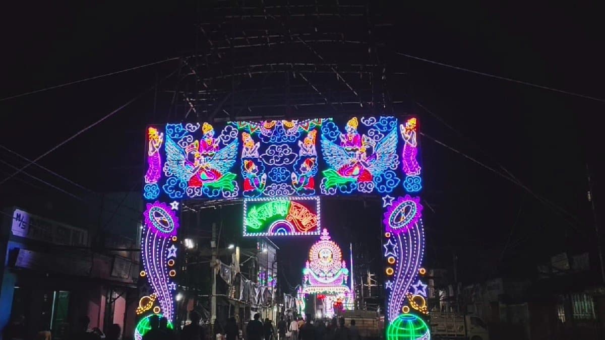 Chandannagar Jagadhatri Puja 2025 some light gates stopped for cyclone montha