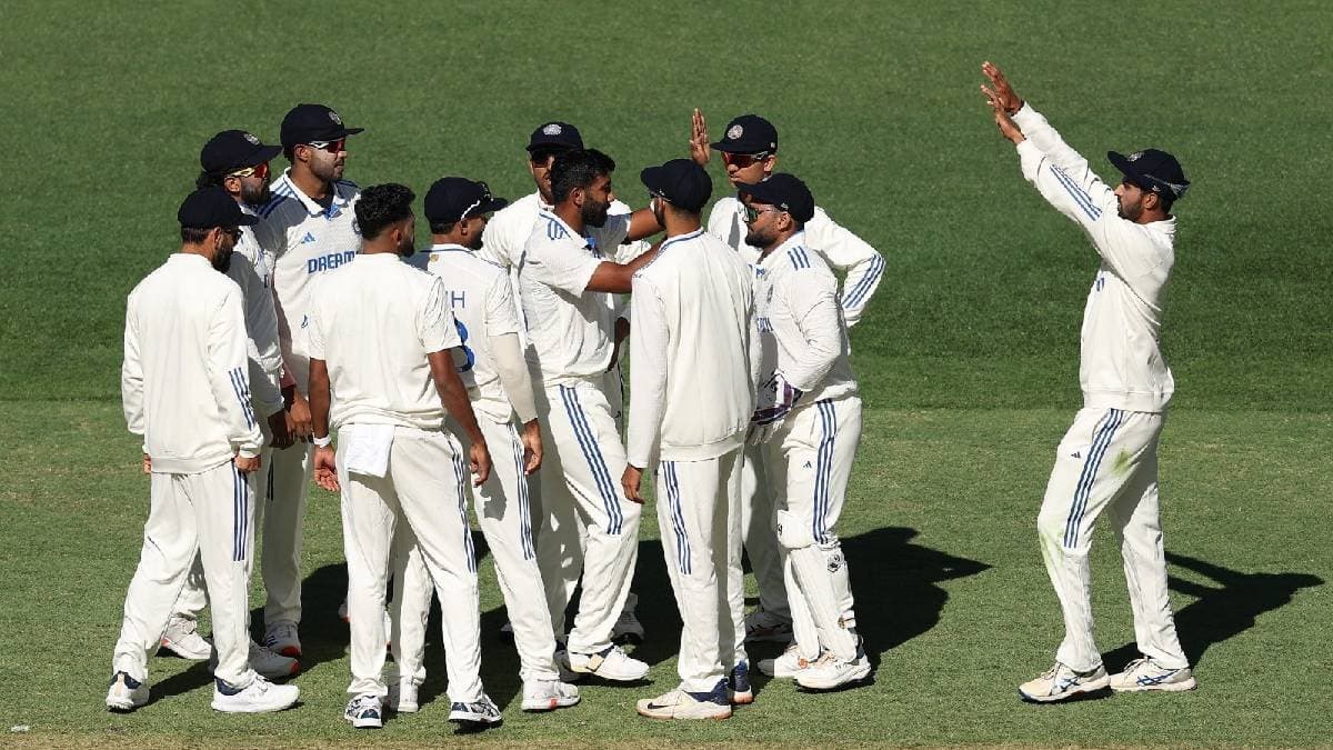 Australia in immense pressure as India takes 6 wickets under 50 spt