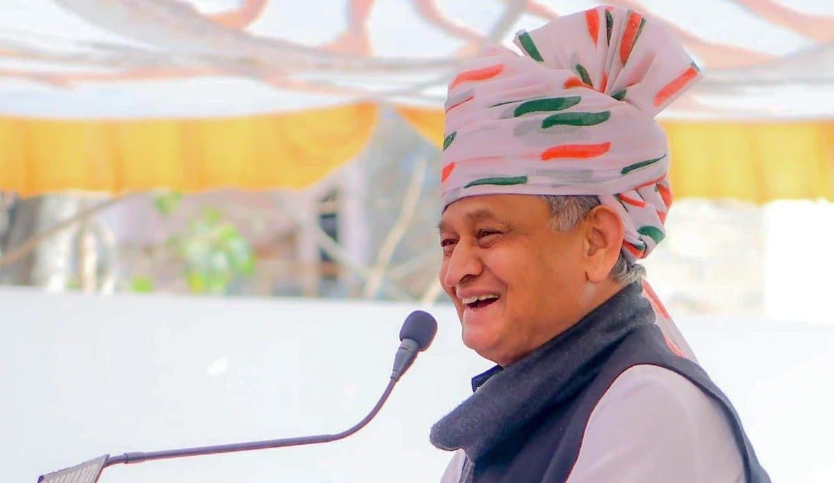  Rajasthan: 'ম্যাজিক শেষ'! রাজস্থানে কংগ্রেস পিছিয়ে পড়তেই গেহলটকে কটাক্ষ বিজেপির