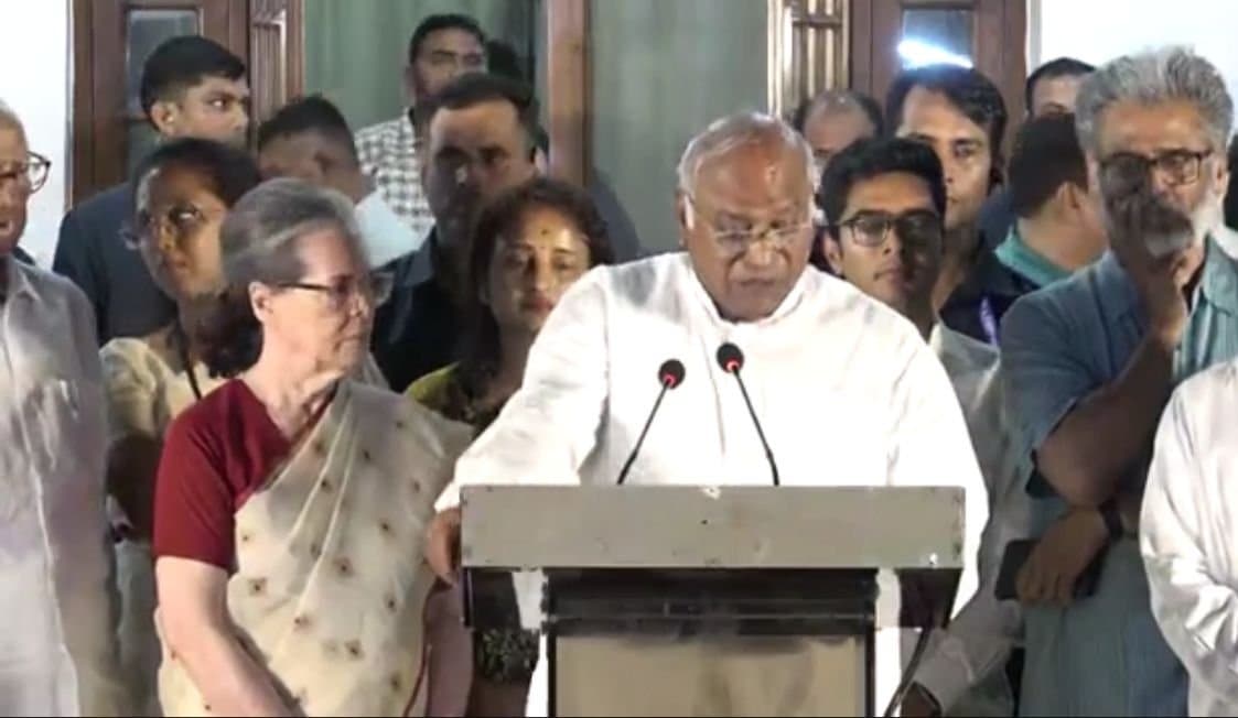 Kharge : শক্তিশালী বিরোধী হিসাবে নিজের কাজ করবে 'ইন্ডিয়া' : খাড়গে