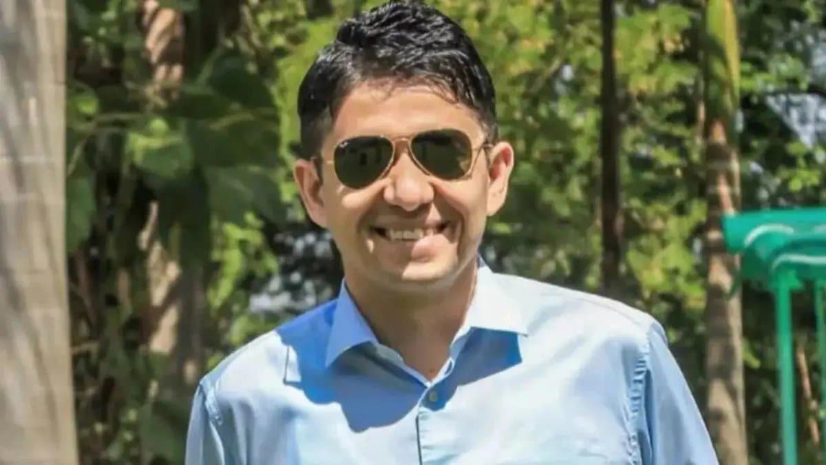 Meet Indias richest IAS officer who took only one rupee as salary