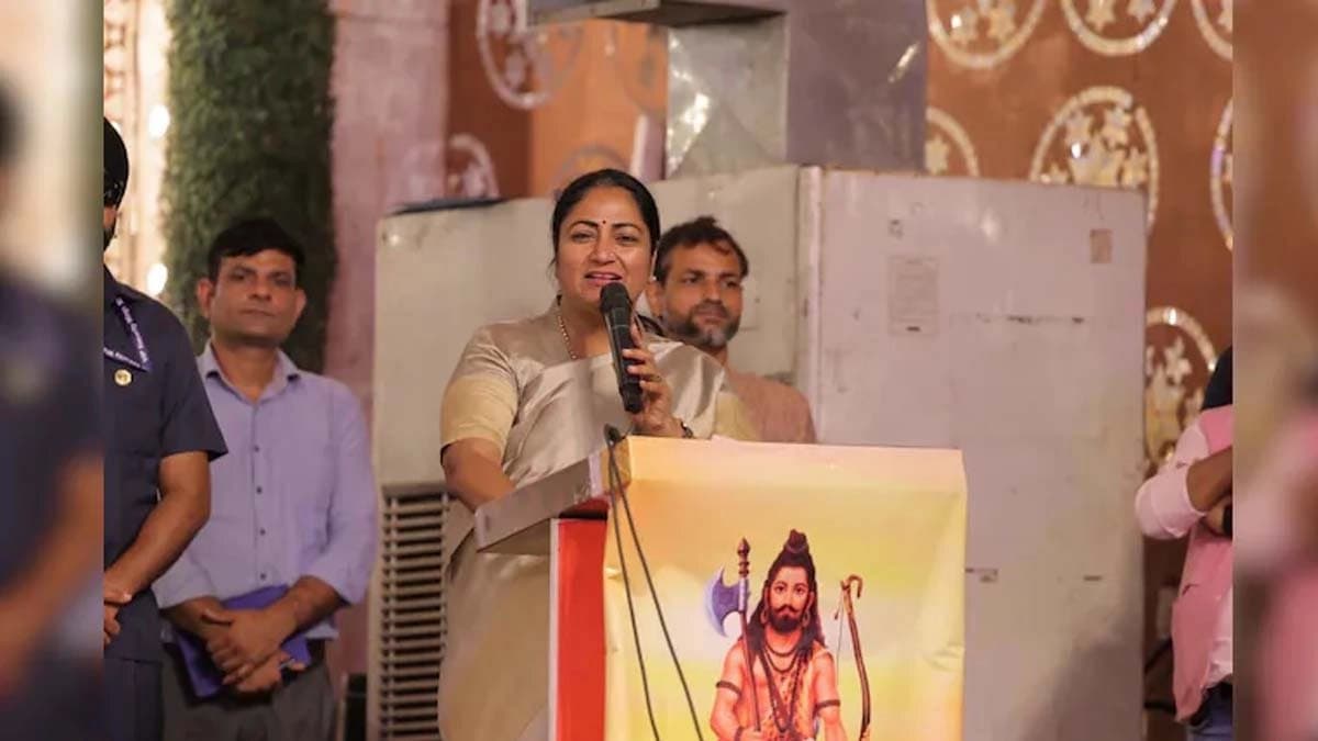 Brahmins ignite flame of knowledge in society syas Delhi CM Rekha Gupta