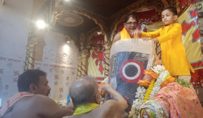 Hooghly: ‌শ্রীরামপুর মাহেশে সাড়ম্বরে পালিত চন্দন যাত্রা উৎসব