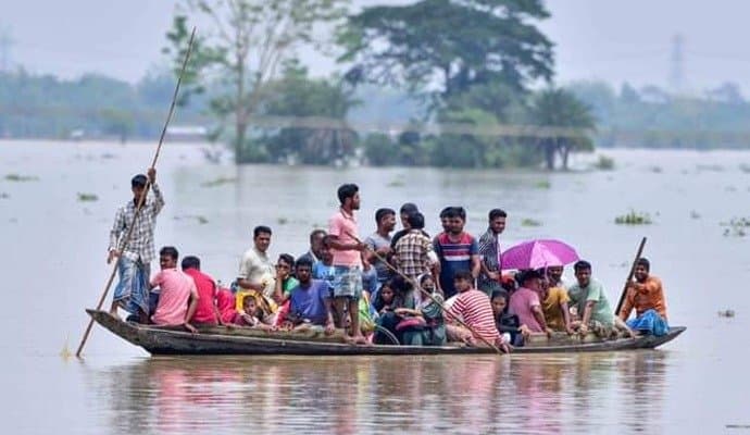 Assam: বন্যায় বিধ্বস্ত অসম, মৃত বেড়ে ১৮ 