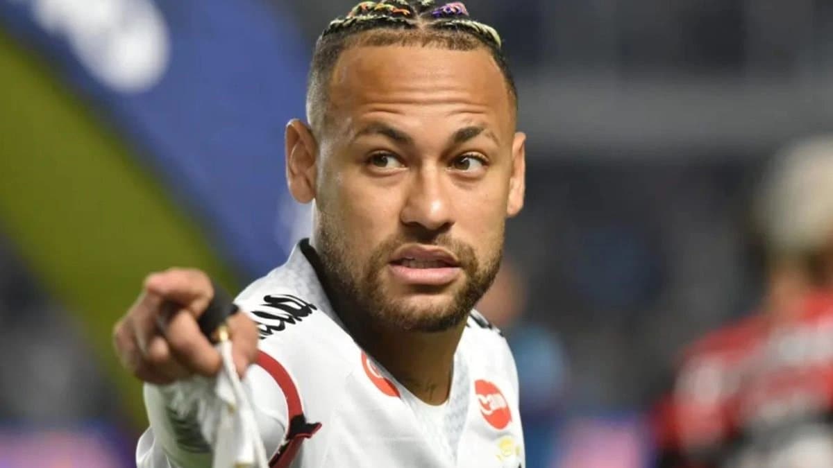  Brazilian star Neymar scores late as Santos beats Flamengo in Brazils Serie A championship