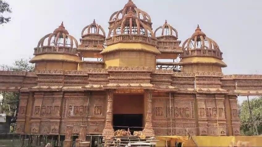 Murshidabad saraswati puja mandap made like akkhardham temple gnr 