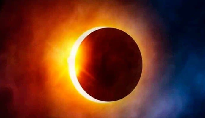 Lunar Eclipse: দোলপূর্ণিমায় বছরের প্রথম চন্দ্রগ্রহণ 
