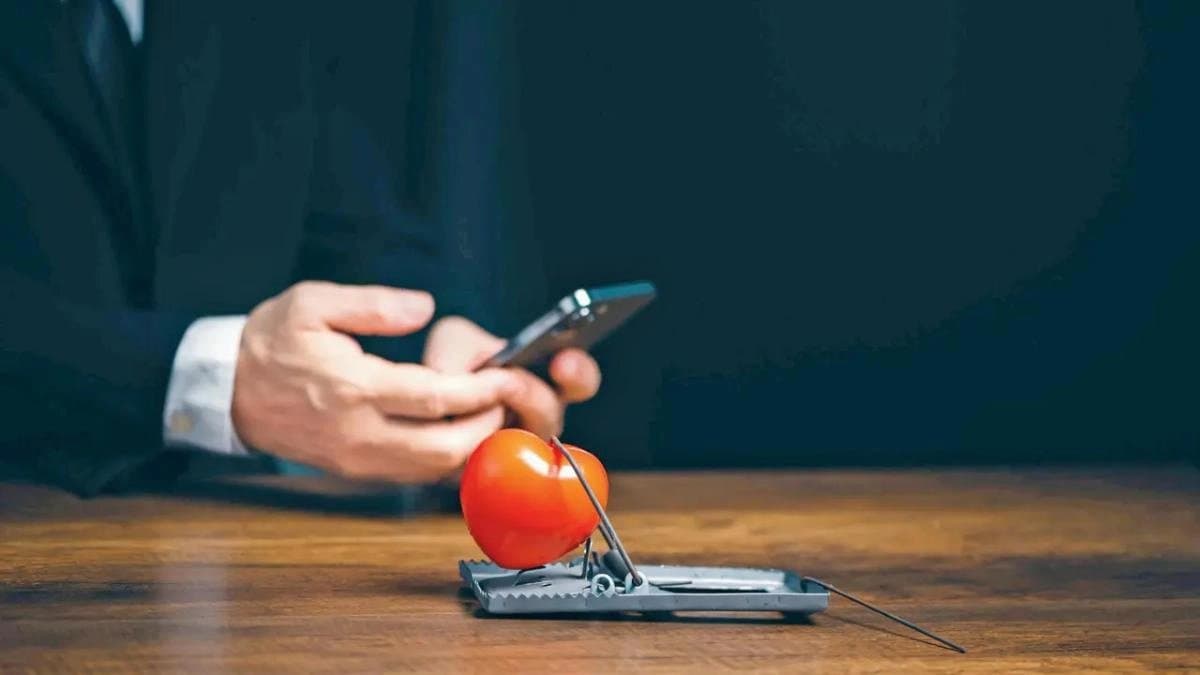 Beware of Fraudulent Profiles doing Dating Fraud and Abduction by Criminal Gang