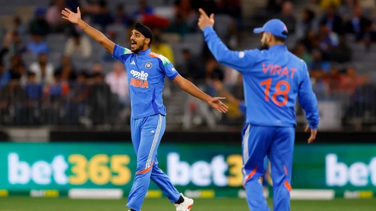 Australia beats India in 1st ODI at Perth 