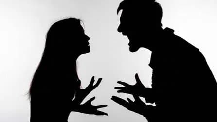 Wife Catches Husband Red handed With Girlfriend Outside Hotel heres what happened next gnr 