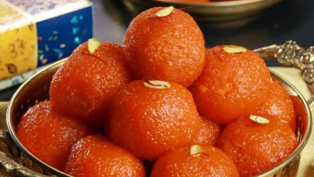 Man Dialled Chief Ministers Helpline just for laddu 