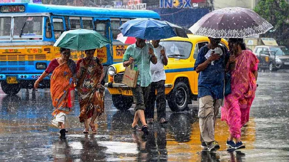 Rain forecast in West Bengal again due to low pressure when and where big weather update Augusr 18 2025