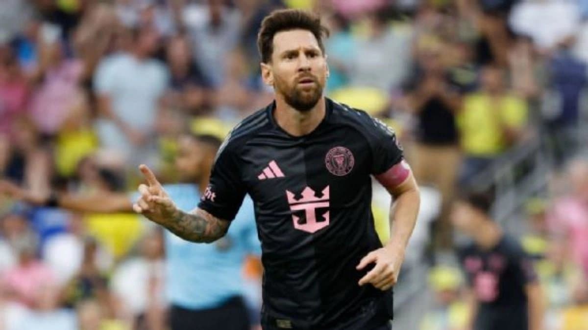  Lionel Messi scores hattrick as Inter Miami wins big margin victory 