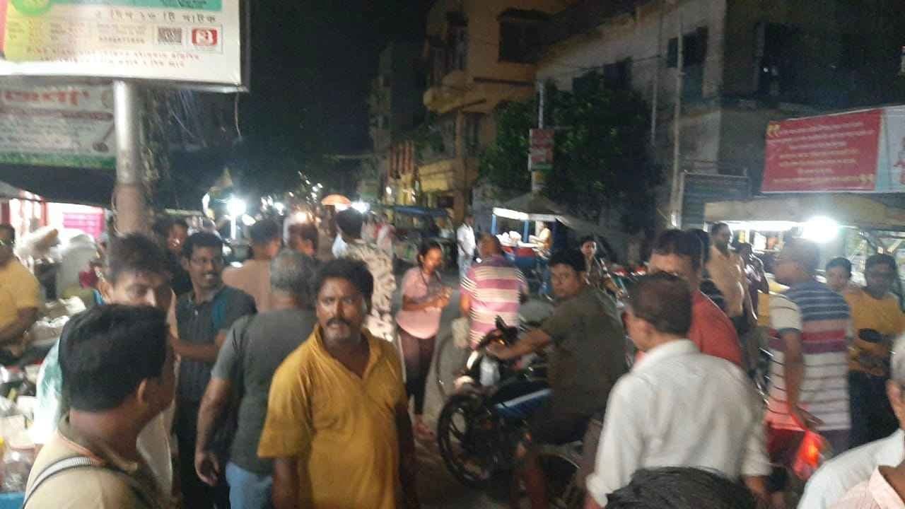 Hooghly Man Allegedly Throw chemicals to Girls in Uttarpara