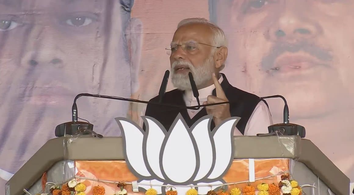 Narendra Modi: ভোট সন্দেশখালির মহিলাদের থেকেও গুরুত্বপূর্ণ! প্রশ্ন তুললেন মোদি