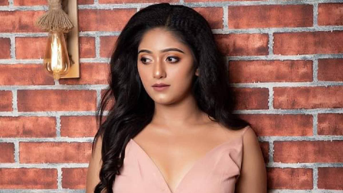 Popular bengali serial actres dipanwita rakshit faced a road accident details inside ENT