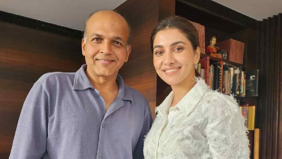 Lagaan famed director ashutosh gowariker praises Rukmini maitra after watching the first cut of Binodini movie ENT