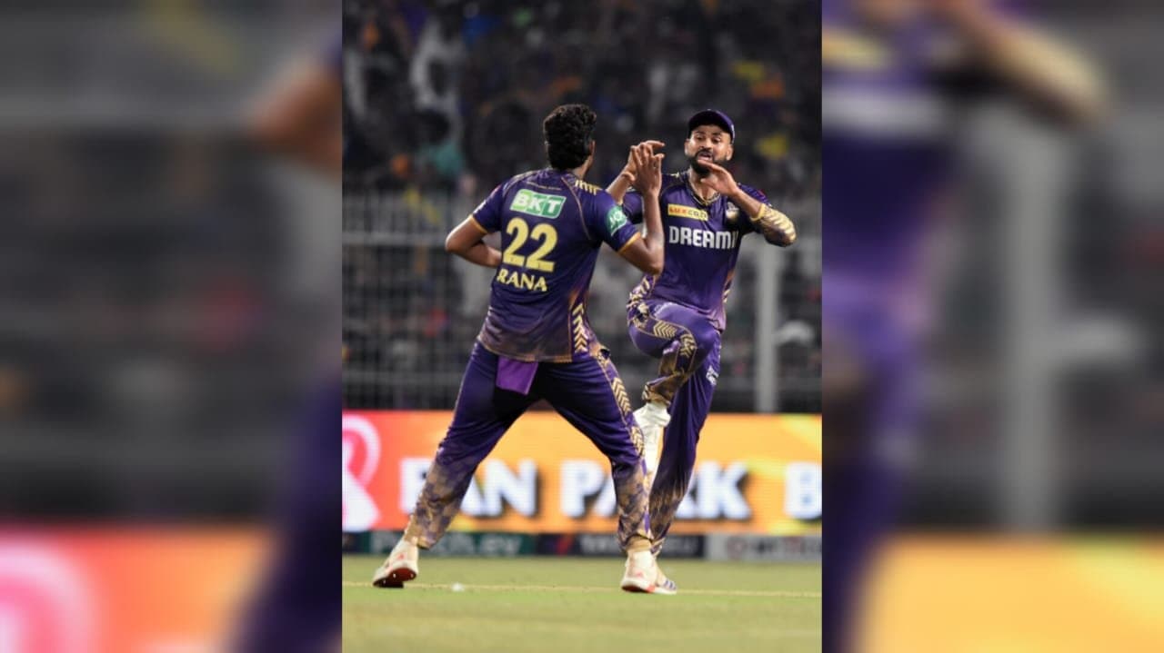 KKR-RCB: গেমচেঞ্জার রাসেল, খাদের কিনারা থেকে ১ রানে নাটকীয় জয় নাইটদের
