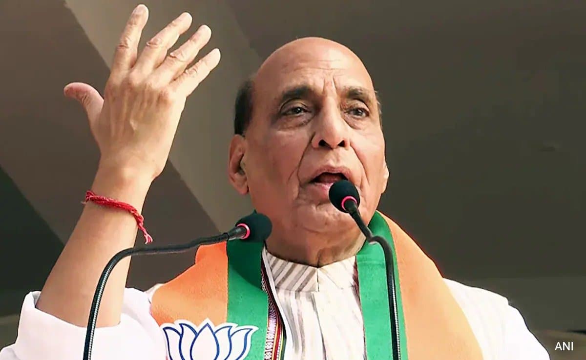 RAJNATH: বিজেপি কখনও দেশের সংবিধান পরিবর্তন করেনি: রাজনাথ সিং