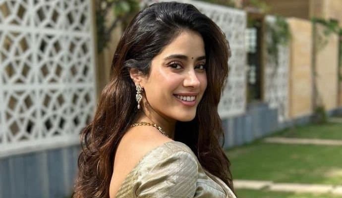 Janhvi Kapoor: মাত্র ২৭ বছর বয়সেই বলিউডকে বিদায় জানাচ্ছেন জাহ্নবী? কেরিয়ার নিয়ে কোন বড় সিদ্ধান্ত নিলেন শ্রীদেবী-কন্যা? 