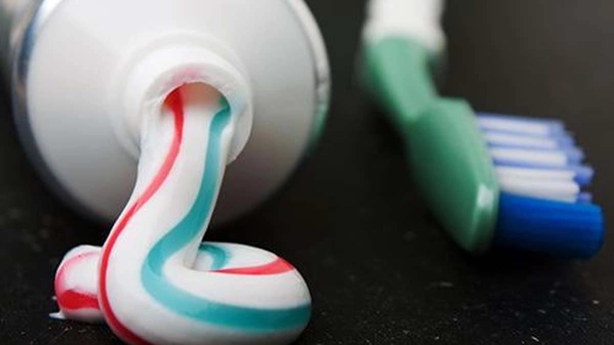 How to tell if toothpaste is non-vegetarian or vegetarian? Find out how