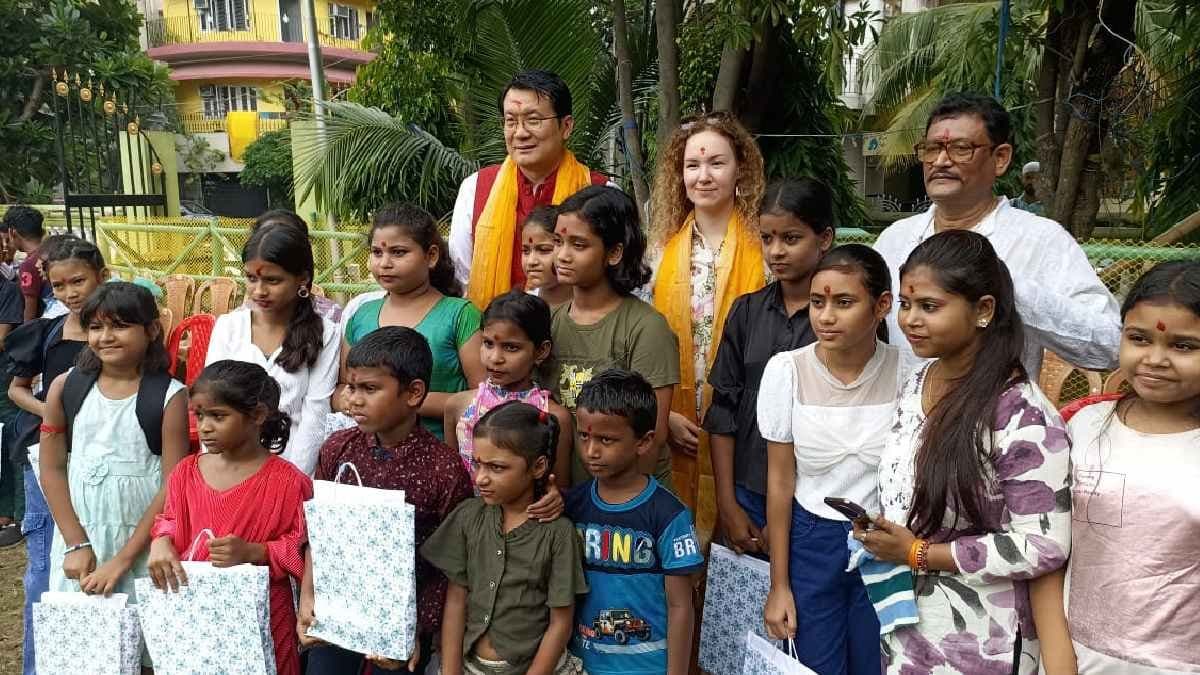 Durga Pujo 2025: Saltlake GD Block made new theme