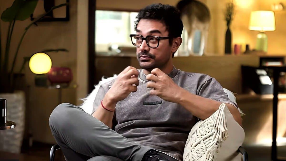 Bollywood Actor Aamir Khan quits smoking ahead of son Junaid s film Loveyapa ent