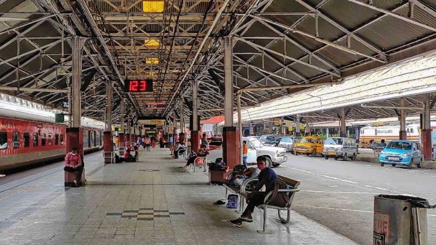 CANCELLATION OF TRAINS  FOR TRAFFIC BLOCK IN HOWRAH  DIVISION