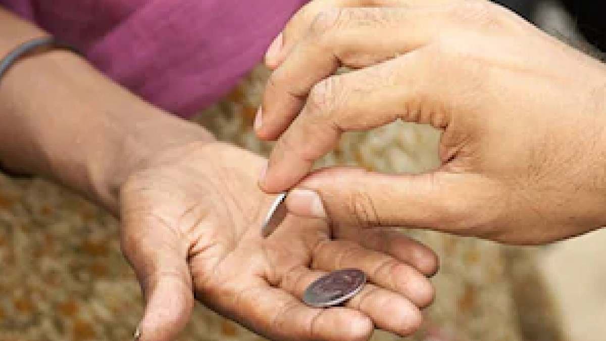 ভিক্ষা দিলেই হবে এফআইআর, কেন এমন সিদ্ধান্ত নিল প্রশাসন 