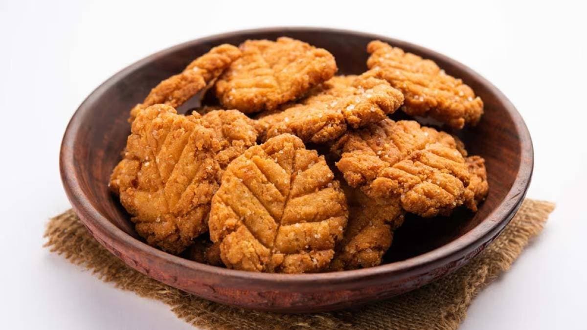 how to make perfect thekua at home in chhath puja 2024 here is the recipe lif