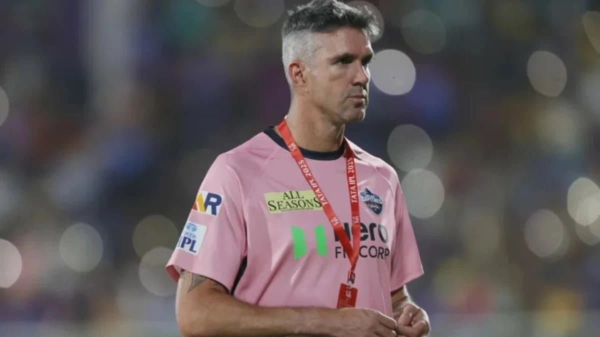 Kevin Pietersen suggests awarding 12 runs for sixes over 100 meters 