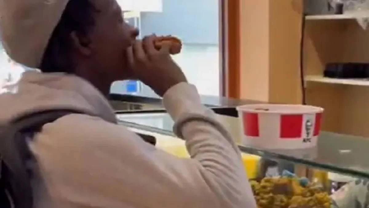 Man Shouts As He Eats KFC Meal Inside ISCKON's Veg Restaurant In UK