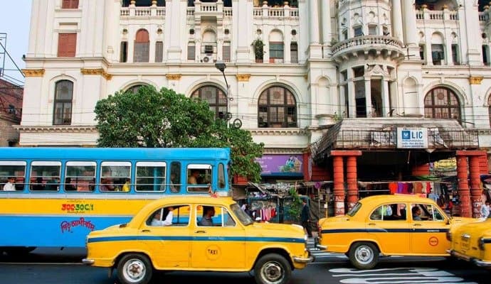 Traffic control in Kolkata, Bidhannagar on polling day