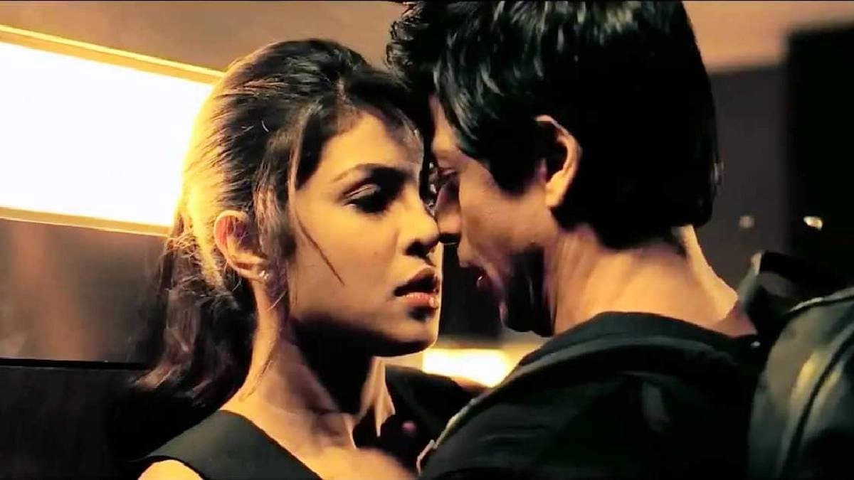 When Shah Rukh Khan and Sanjay Dutt s Prank Left Priyanka Chopra in Tears on Ra.One Set