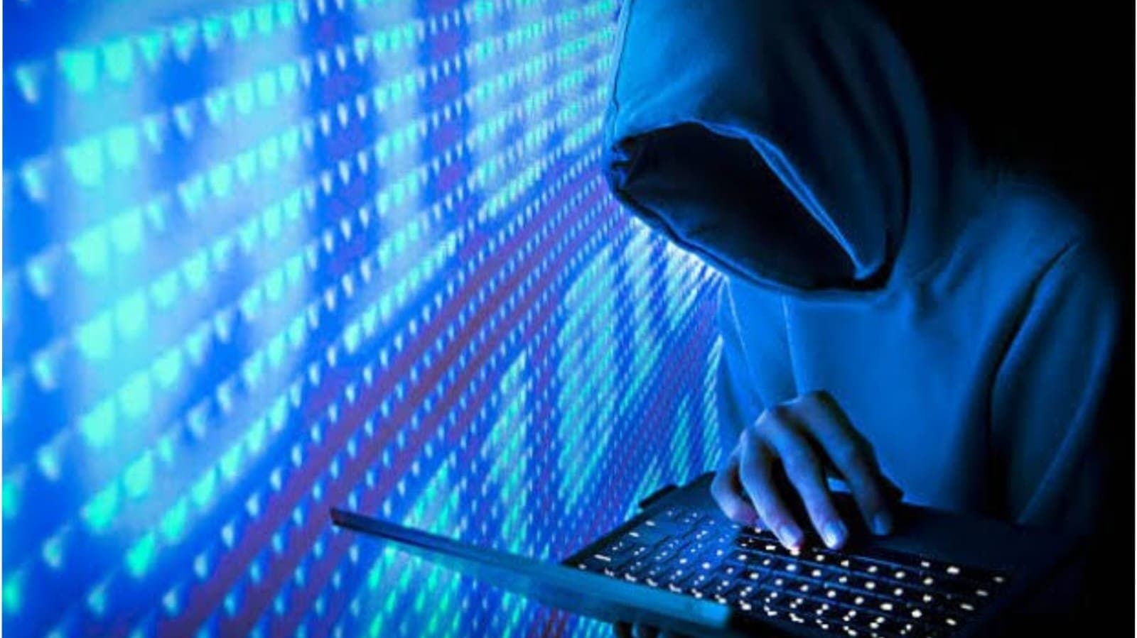 A Chinese national was arrested for 100 crore cyber fraud case in Delhi_gnr