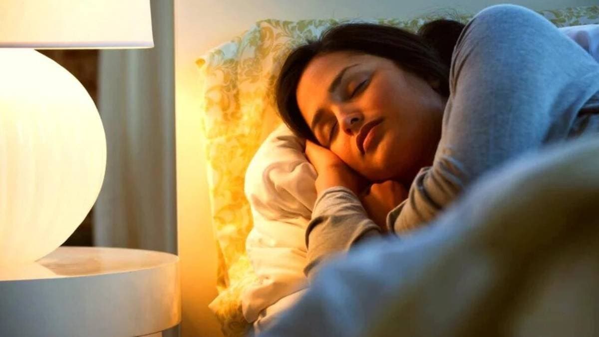 Health Tips: exposure to light even dim night lights during sleep can increase chances of dangerous diseases
