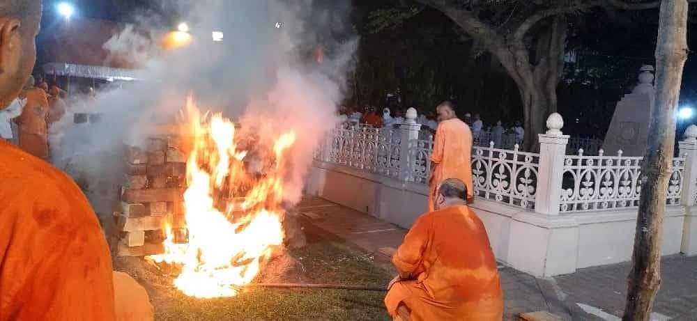 বেলুড় মঠে অন্ত্যেষ্টি স্বামী স্মরণানন্দের